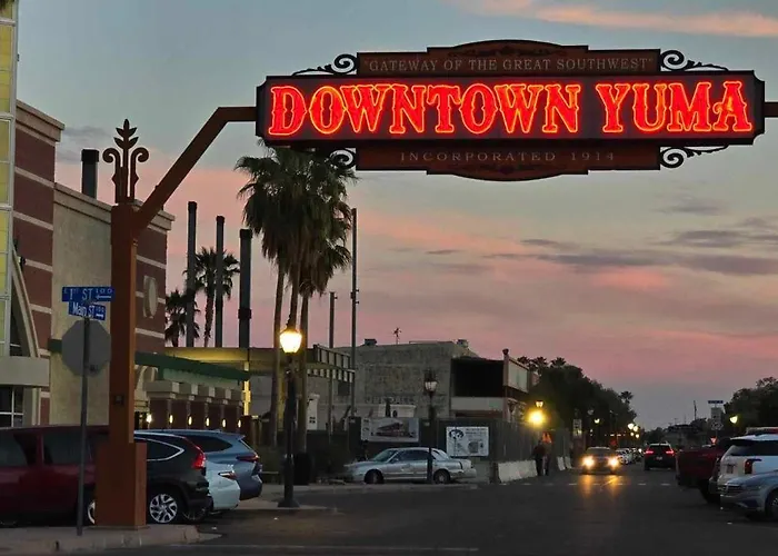 Holiday home Casa Sunrise, Large Home, Minutes From Airport, Yrmc, Mexico Borders Yuma